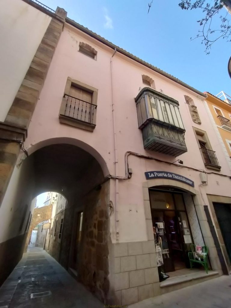 Calle Arenillas, Plasencia