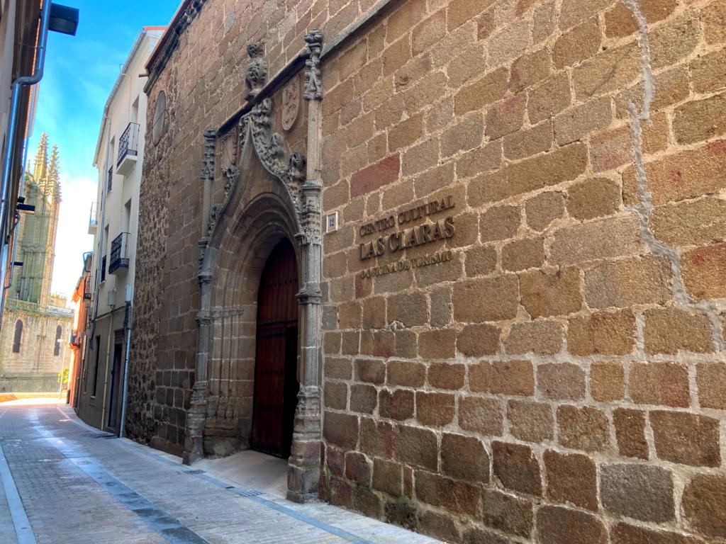 Centro Cultural Las Claras Plasencia