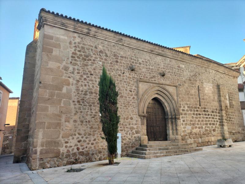 Iglesia de San Martín de Plasencia