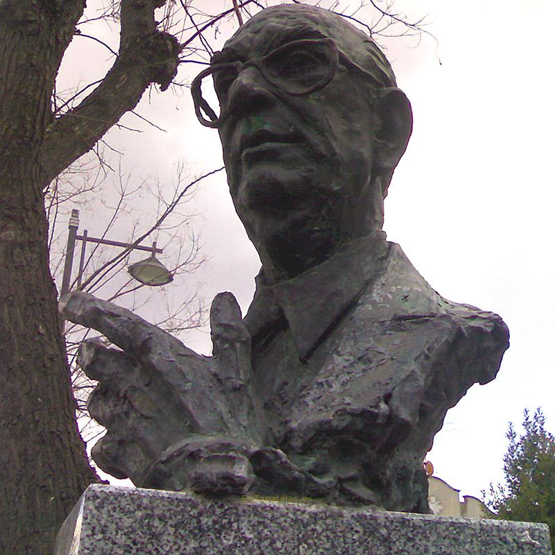 Busto de Camilo José Cela, Guadalajara
