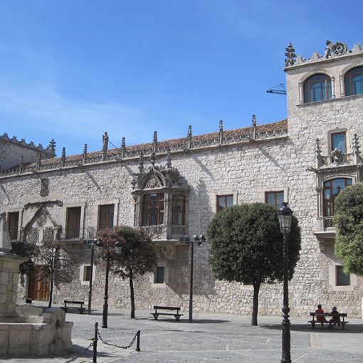 Casa del Cordón, Burgos