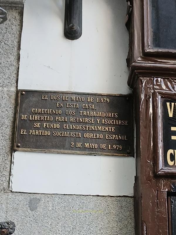 Placa conmemorativa del nacimiento del PSOE, Casa Labra, Madrid