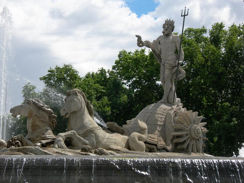 Fuente de Neptuno, Madrid