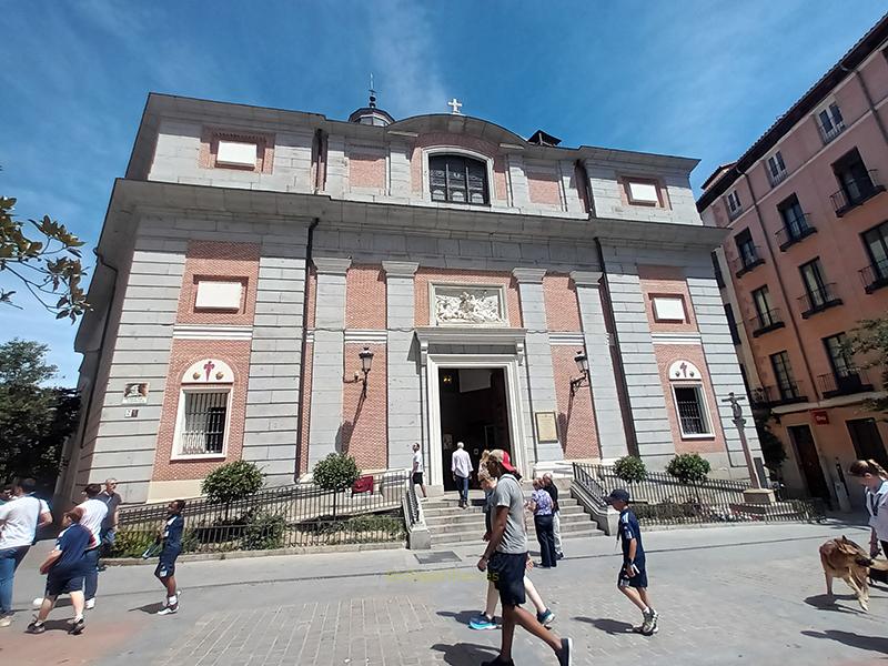 Iglesia de Santiago, Madrid