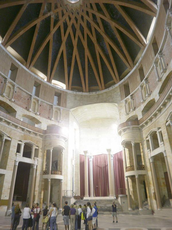 Iglesia de La Laboral, Gijón