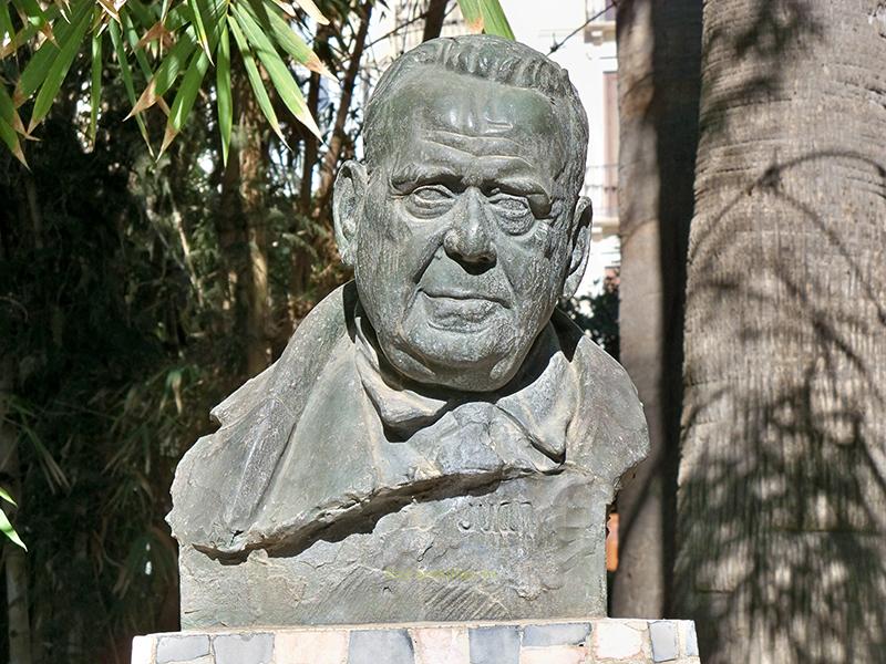 Monumento a Narciso Díaz de Escovar, Málaga