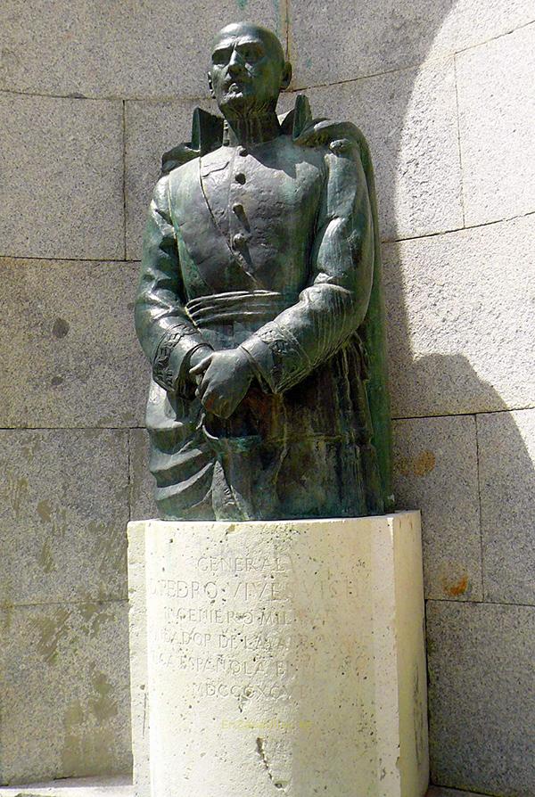 Monumento a Pedro Vives, Parque de la Concordia, Guadalajara