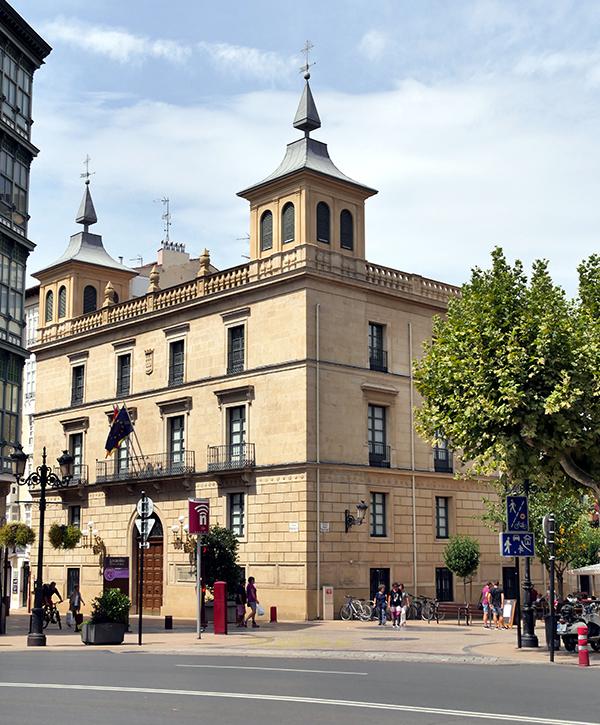 Palacio de los Chapiteles, Logroño