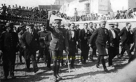 Primera piedra del Puente de la Aurora en 1921, Málaga