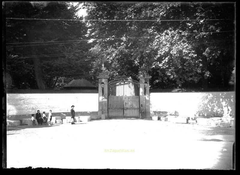 Puerta del Rey, Madrid, en 1931