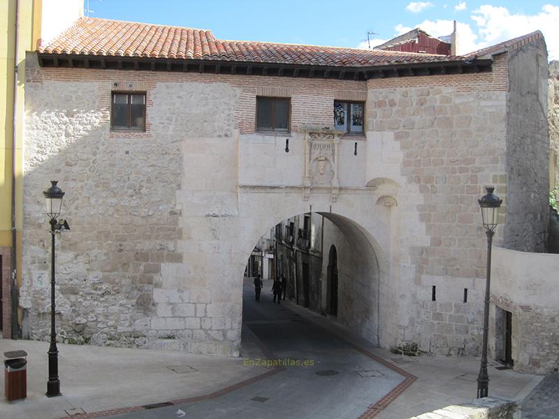 Arco de San Gil, Burgos