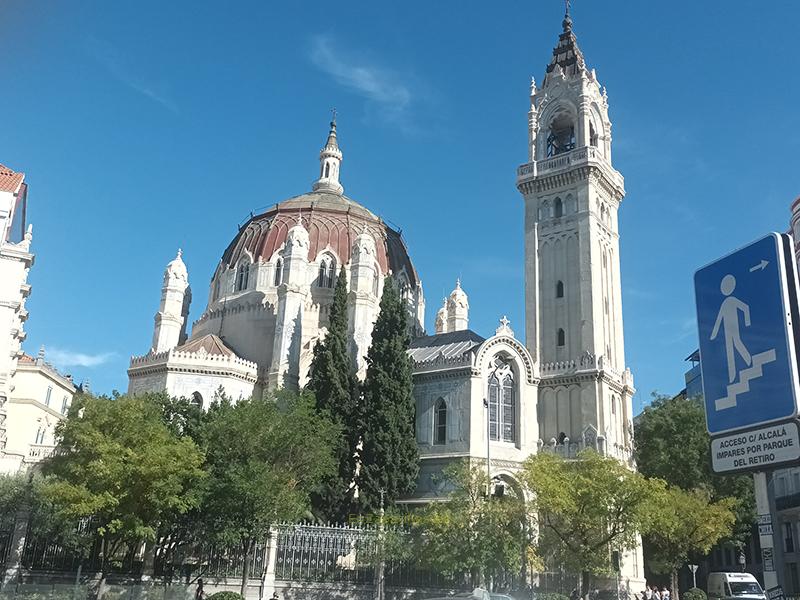 Parroquia de San Manuel y San Benito, Madrid