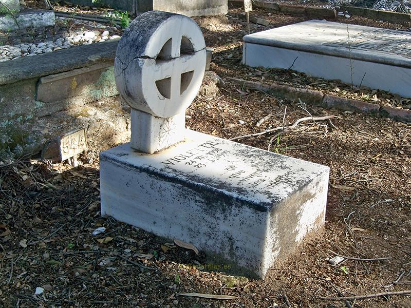 Tumba de Violette, Málaga