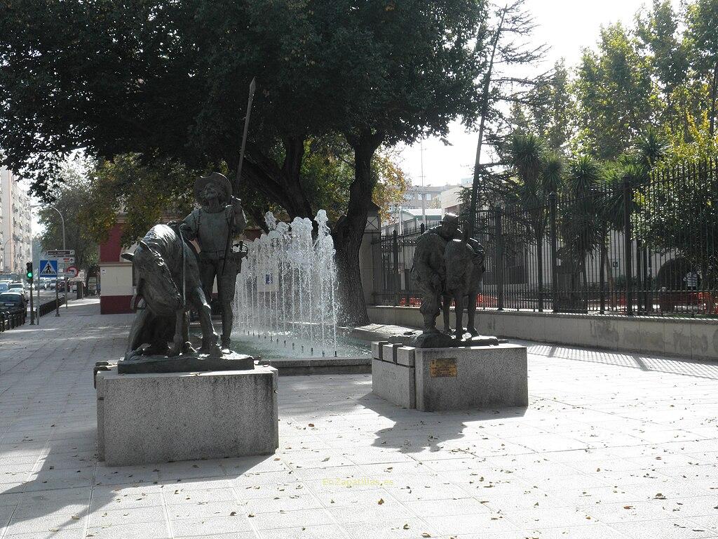 Esculturas de Don Quijote y Sancho Panza en Ciudad Real