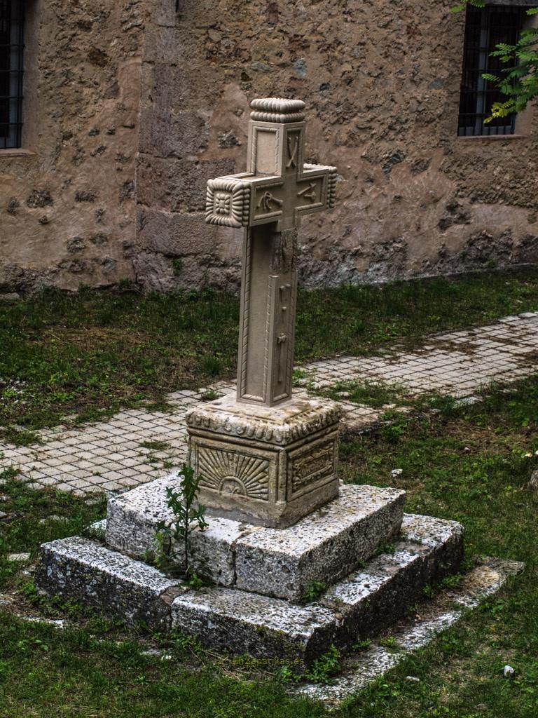La cruz del Diablo, Cuenca