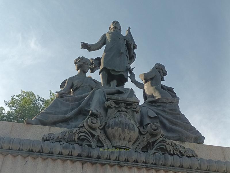 Monumento al Cura Hidalgo, Parque del Oeste, Madrid