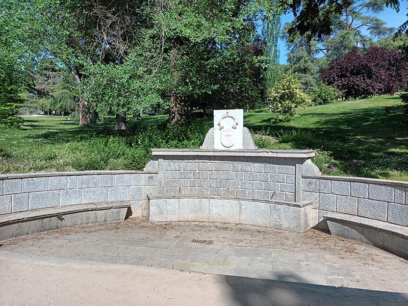 Fuente de la Salud, Parque del Oeste, Madrid