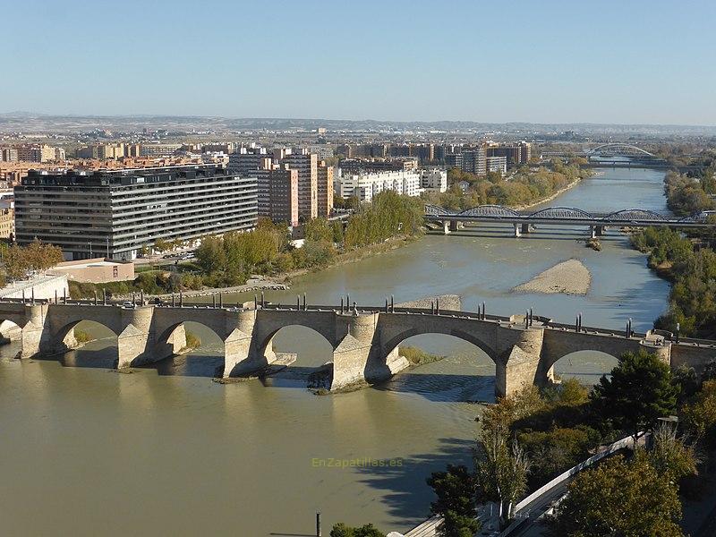 Puente de piedra Zaragoza