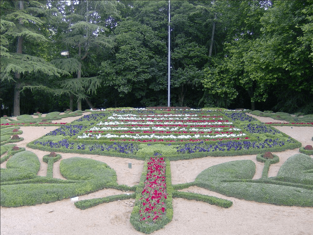Escudo ornamental parque Campo Grande de Valladolid