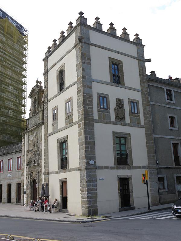 Torre de los Jove Hevia, Gijón